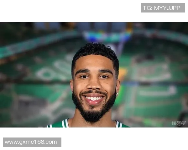 塔图姆与明星传出绯闻引热议 球迷纷纷猜测两人关系究竟如何 塔图姆与明星传出绯闻引热议 球迷纷纷猜测两人关系究竟如何